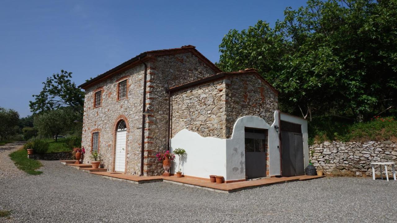 Agriturismo Le Vallilunghe Apartment Lucca Exterior photo